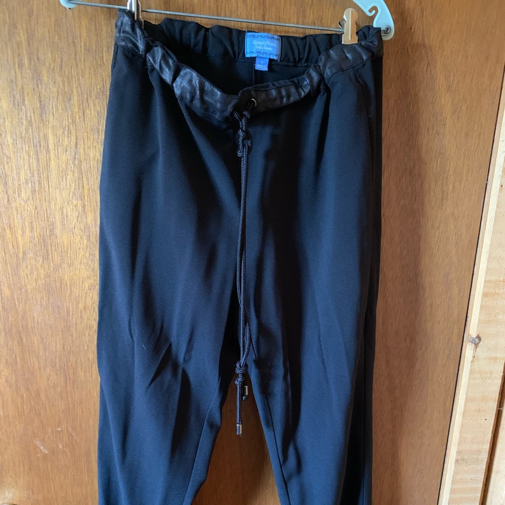 Simply Vera Wang fun casual pant